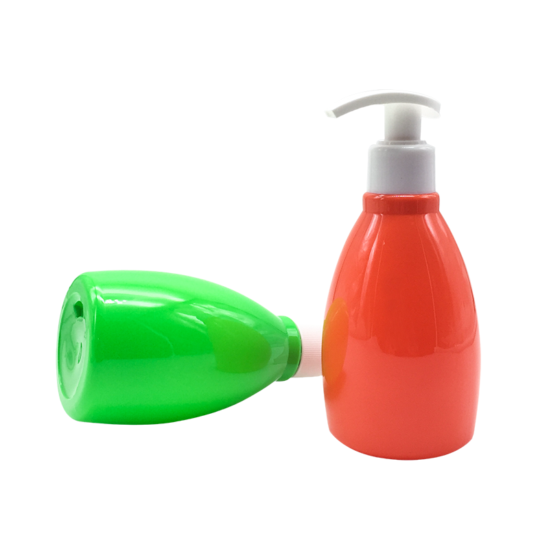 Suspendisse shampoo imber gel bottle
